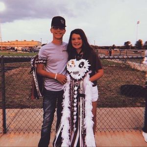 Meet your Posher, Cambri